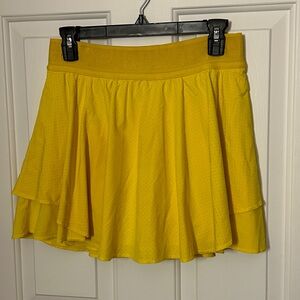 Lululemon Court rival